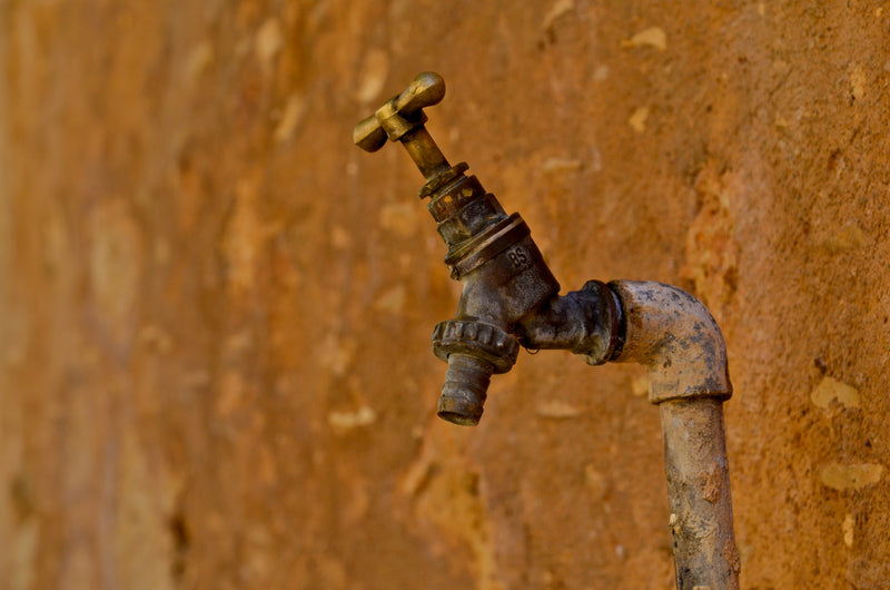 Types of Water Contaminants & The Impact of Water Toxins