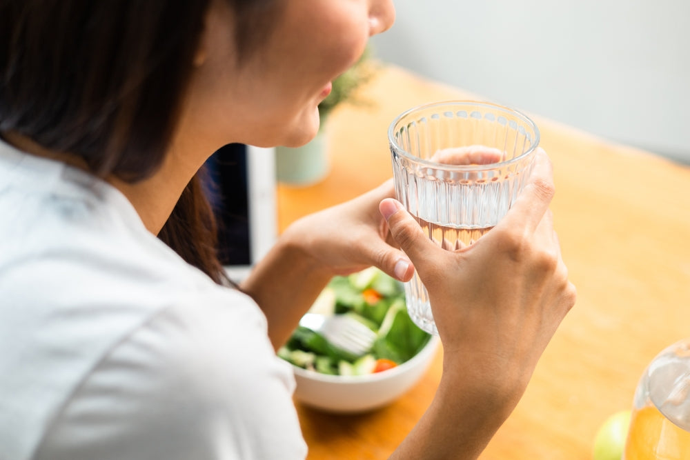 Should I Drink Alkaline Water When Eating Food?