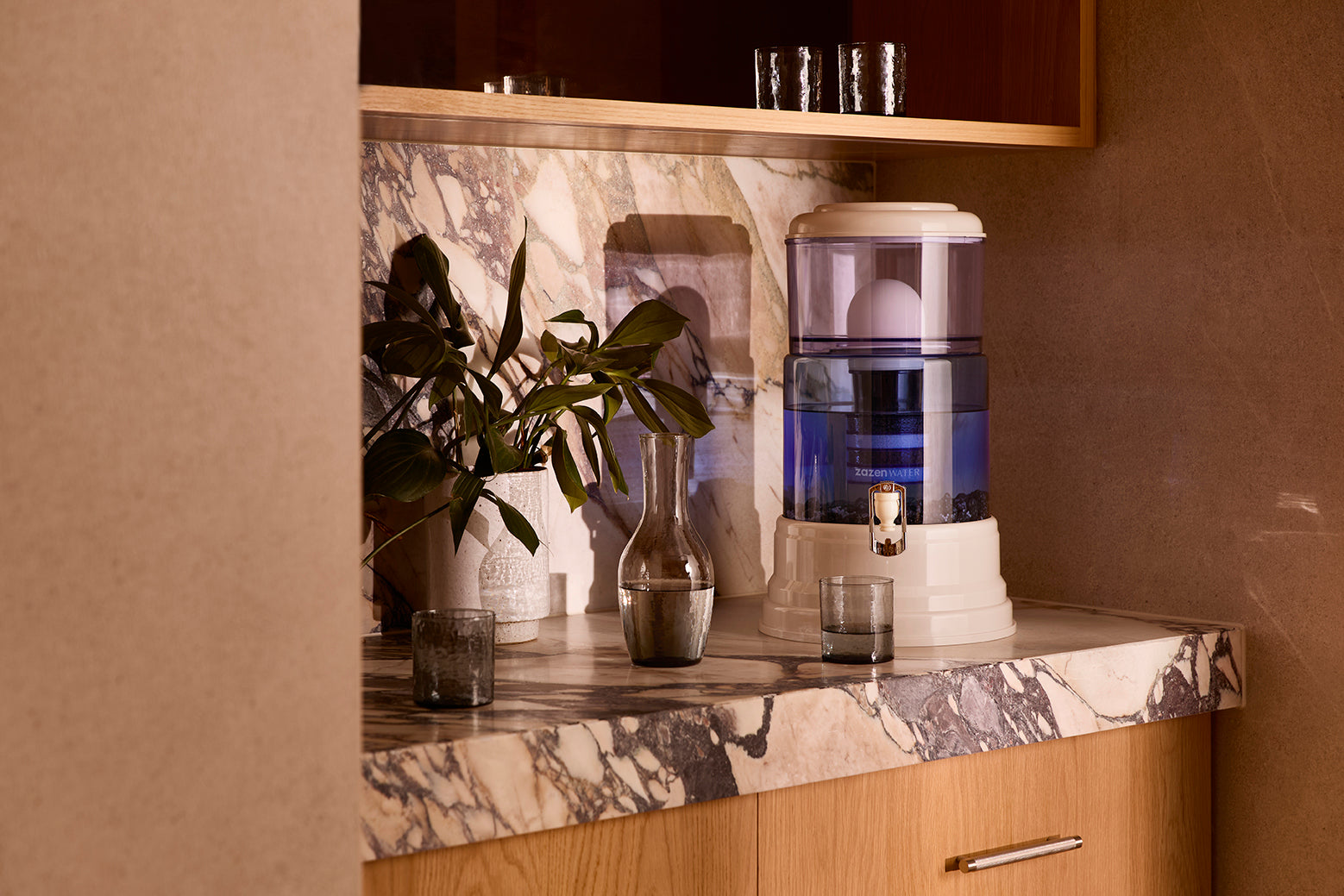 zazen Alkaline Water System with Glass Bottom Tank